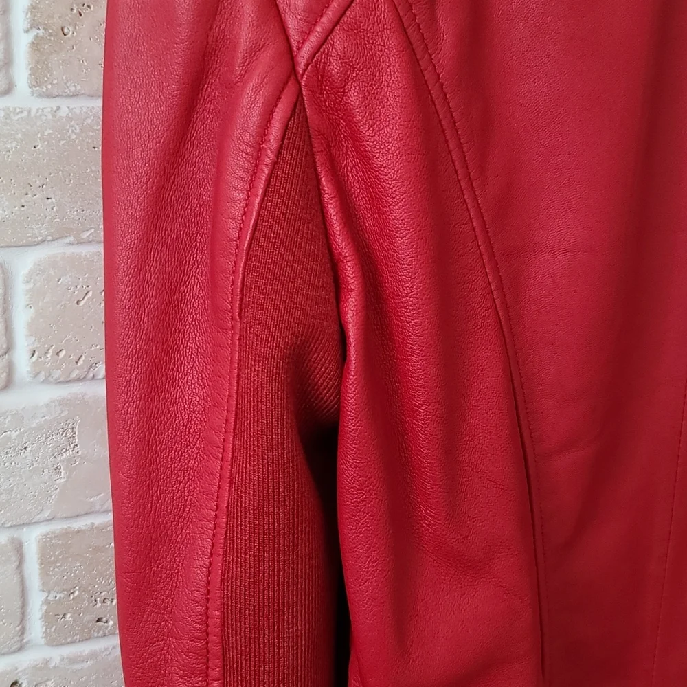 Danier Women's Poppy Red Genuine Leather Jacket ( Sz M/P) - Picture 6 of 7